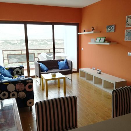 Surfhouse Hostel Famara Teguise  Kültér fotó